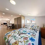 Seaview Family Dubrava דירה